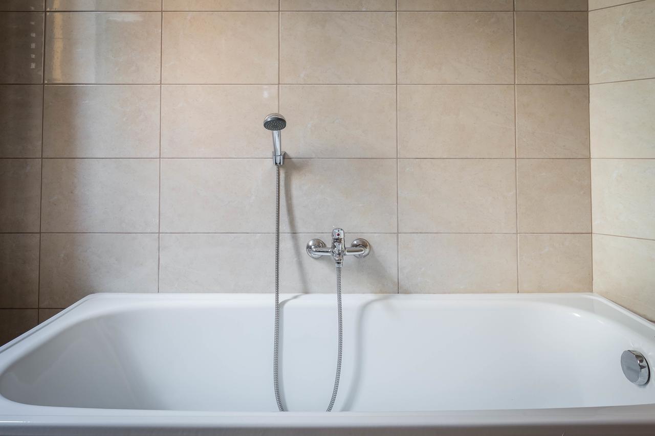 Fragola Budget Apartments & Rooms クラクフ エクステリア 写真