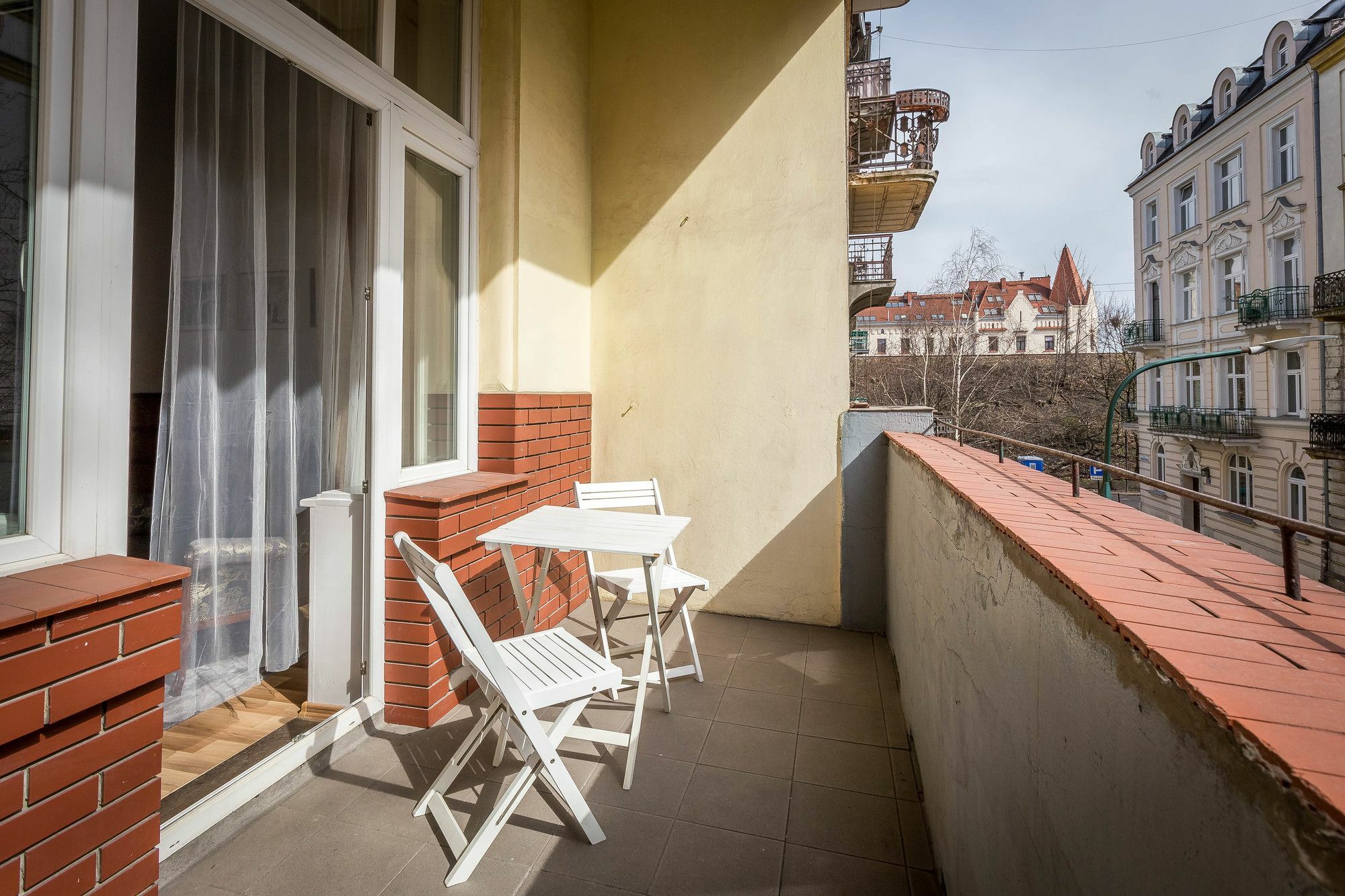Fragola Budget Apartments & Rooms クラクフ エクステリア 写真