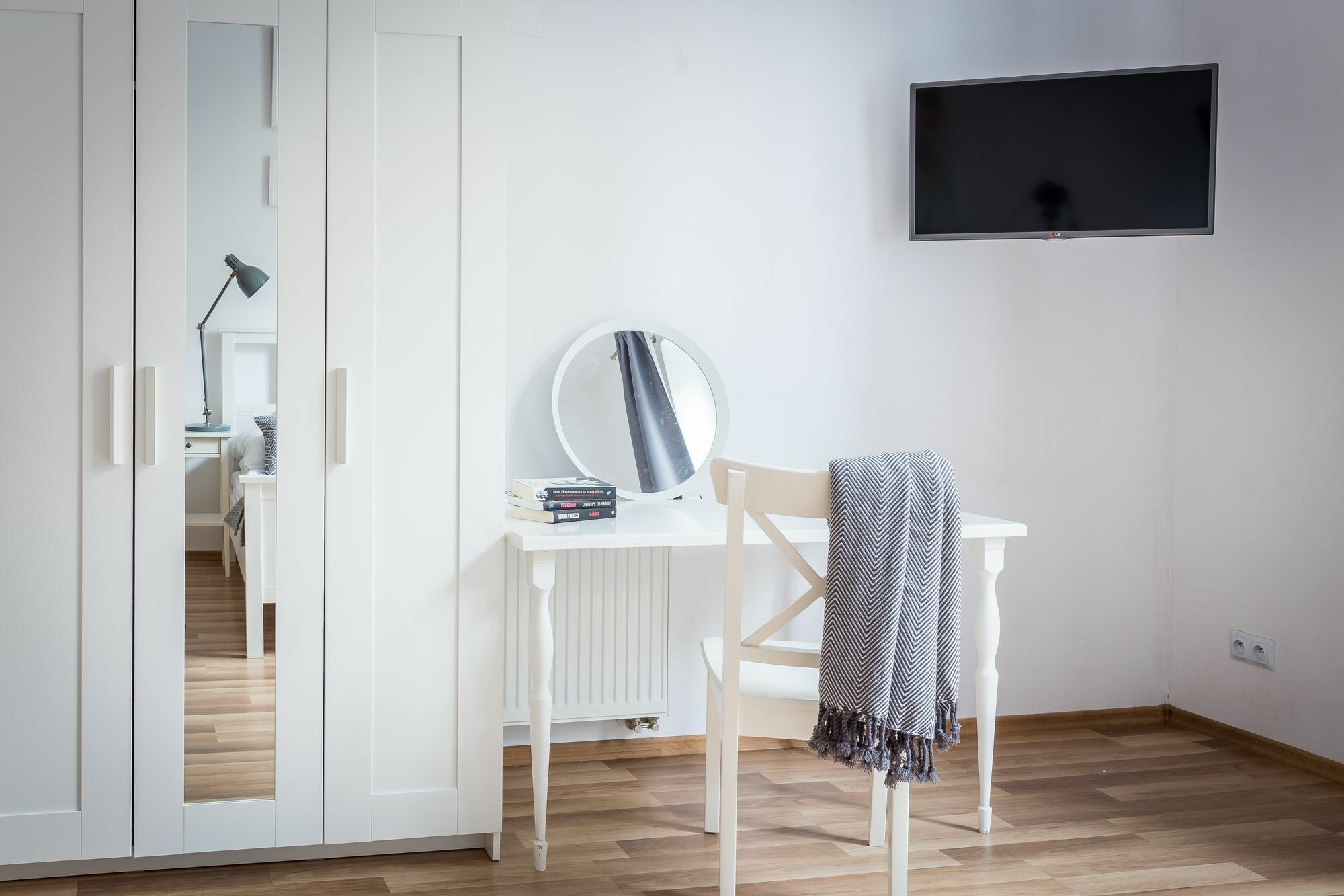 Fragola Budget Apartments & Rooms クラクフ エクステリア 写真