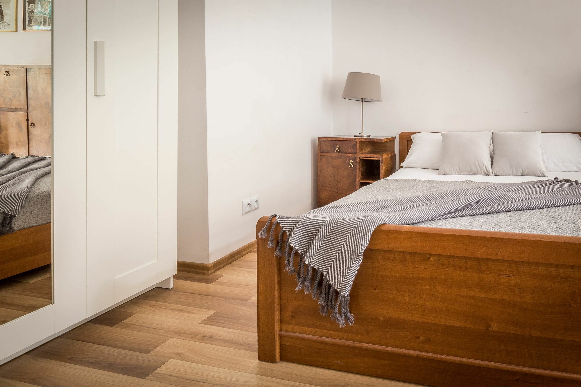 Fragola Budget Apartments & Rooms クラクフ エクステリア 写真